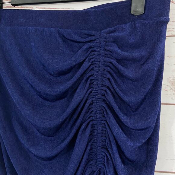 Windsor L Blue Ruched Tie Up Textured High Rise Mini Skirt - Picture 5 of 8